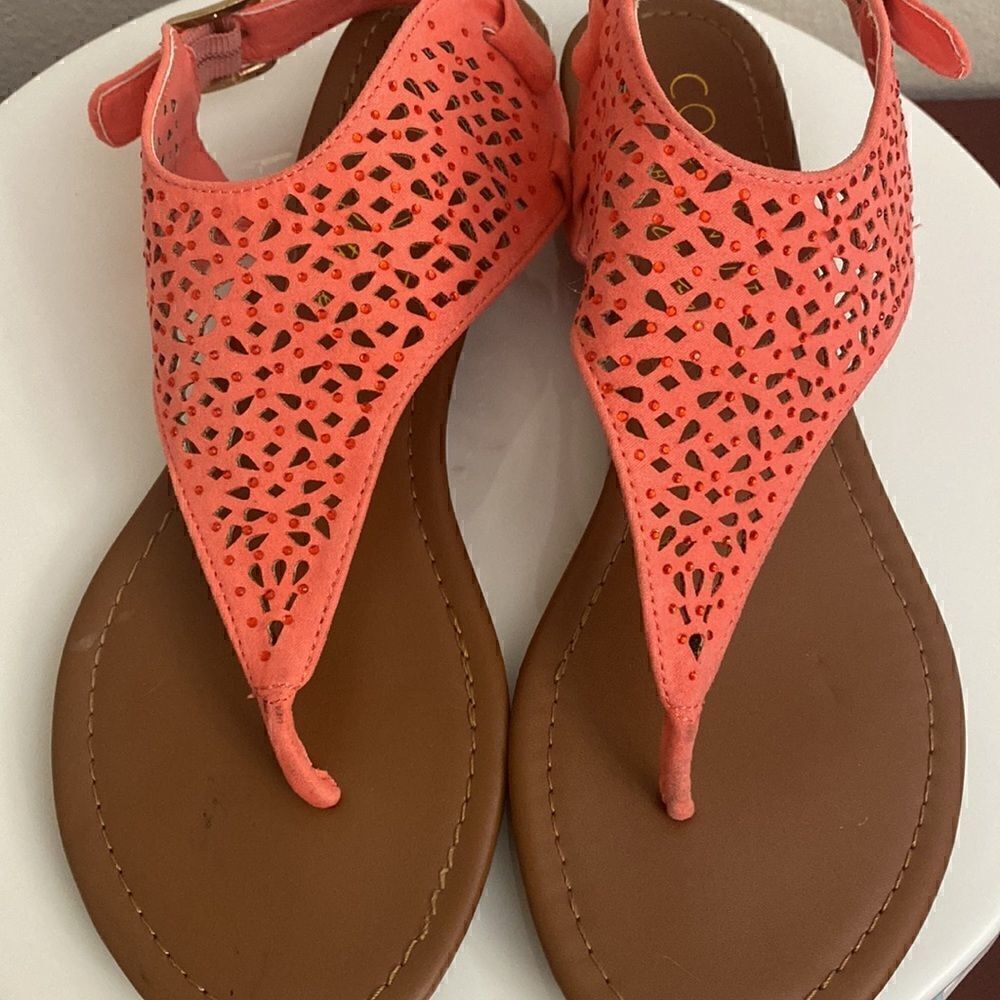 🧡🥥🧡 Coconuts 🌴 by matisse sandals 🩴